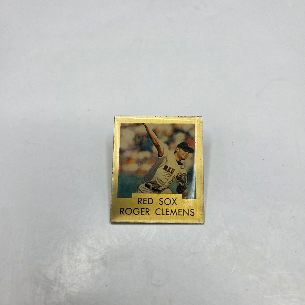 Vintage Roger Clemens Boston Red Sox MLB Pin 1992 ACE Gold Tone Pitcher 1991